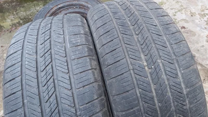 Гуми Летни 235/55R19, снимка 2 - Гуми и джанти - 27726590