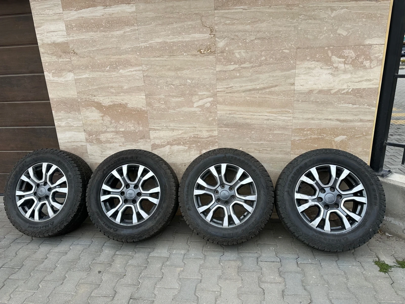Гуми с джанти Matador 265/60R18