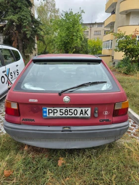 Opel Astra, снимка 2