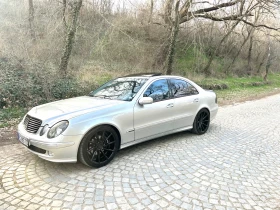     Mercedes-Benz E 320 /