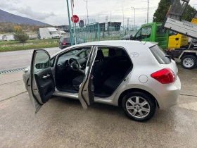 Toyota Auris 1.6 VVT-i* 124 к.с* 5 врати* Климатроник - 8200 лв. / 4192.59 € - 84868329 3
