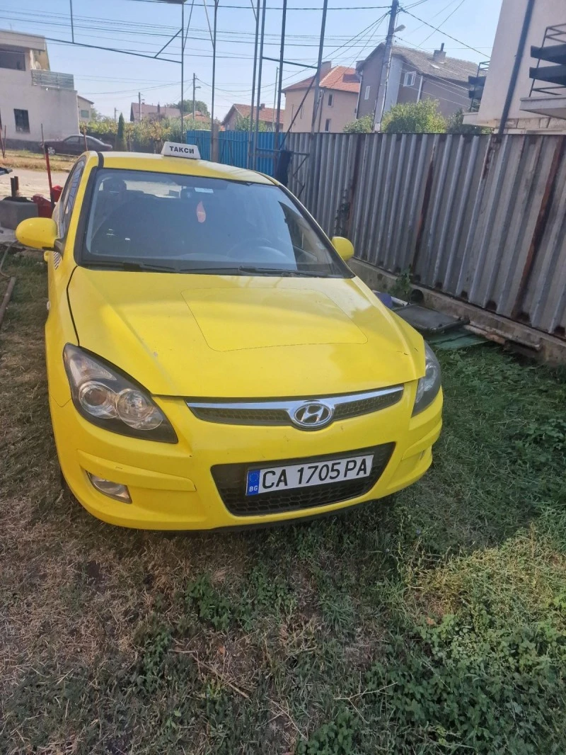 Hyundai I30 1.4, снимка 1 - Автомобили и джипове - 47777327