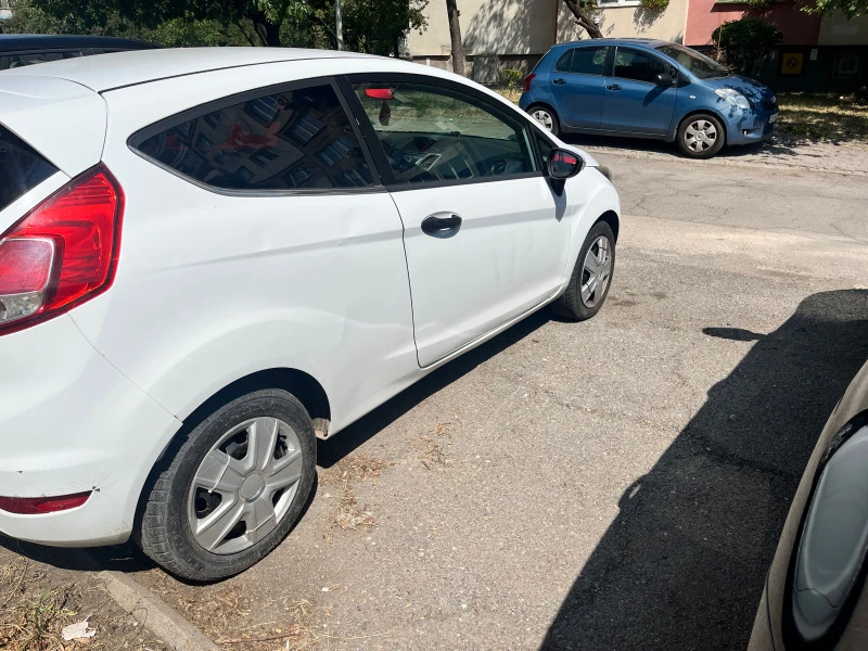 Ford Fiesta N1, снимка 2 - Автомобили и джипове - 46642234