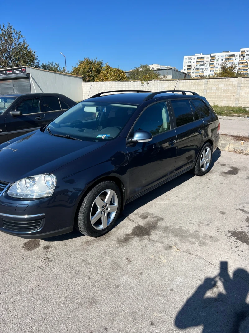 VW Golf 1.9 дизел 2009г 105 коян, снимка 2 - Автомобили и джипове - 47725490