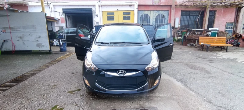 Hyundai Ix20, снимка 2 - Автомобили и джипове - 48248965