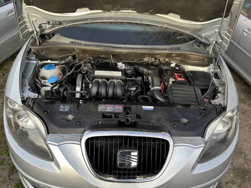 Seat Altea 1.6i 102 к.с. ГАЗ БЕНЗИН, снимка 15 - Автомобили и джипове - 49441736