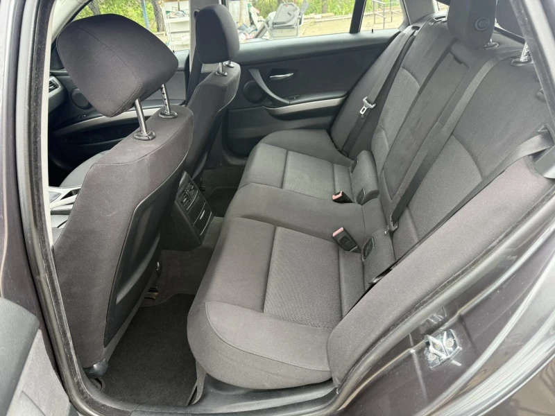 BMW 320, снимка 9 - Автомобили и джипове - 49877931