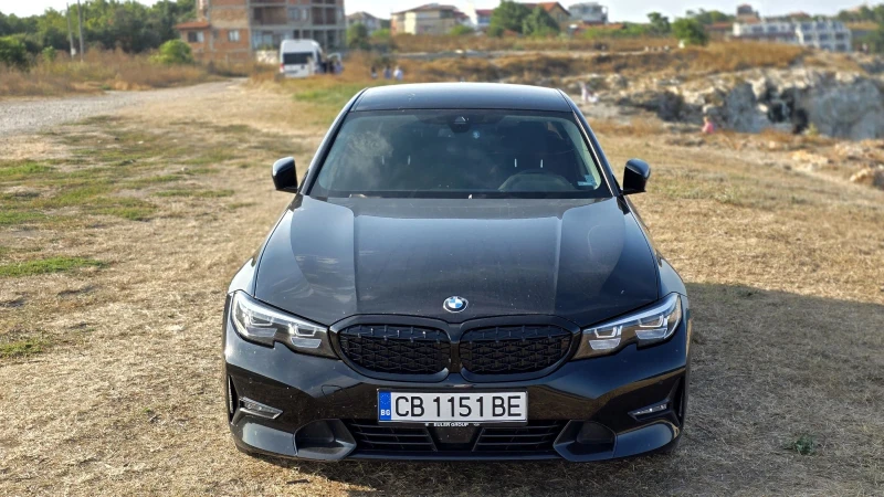 BMW 330 Sport, снимка 3 - Автомобили и джипове - 51782422