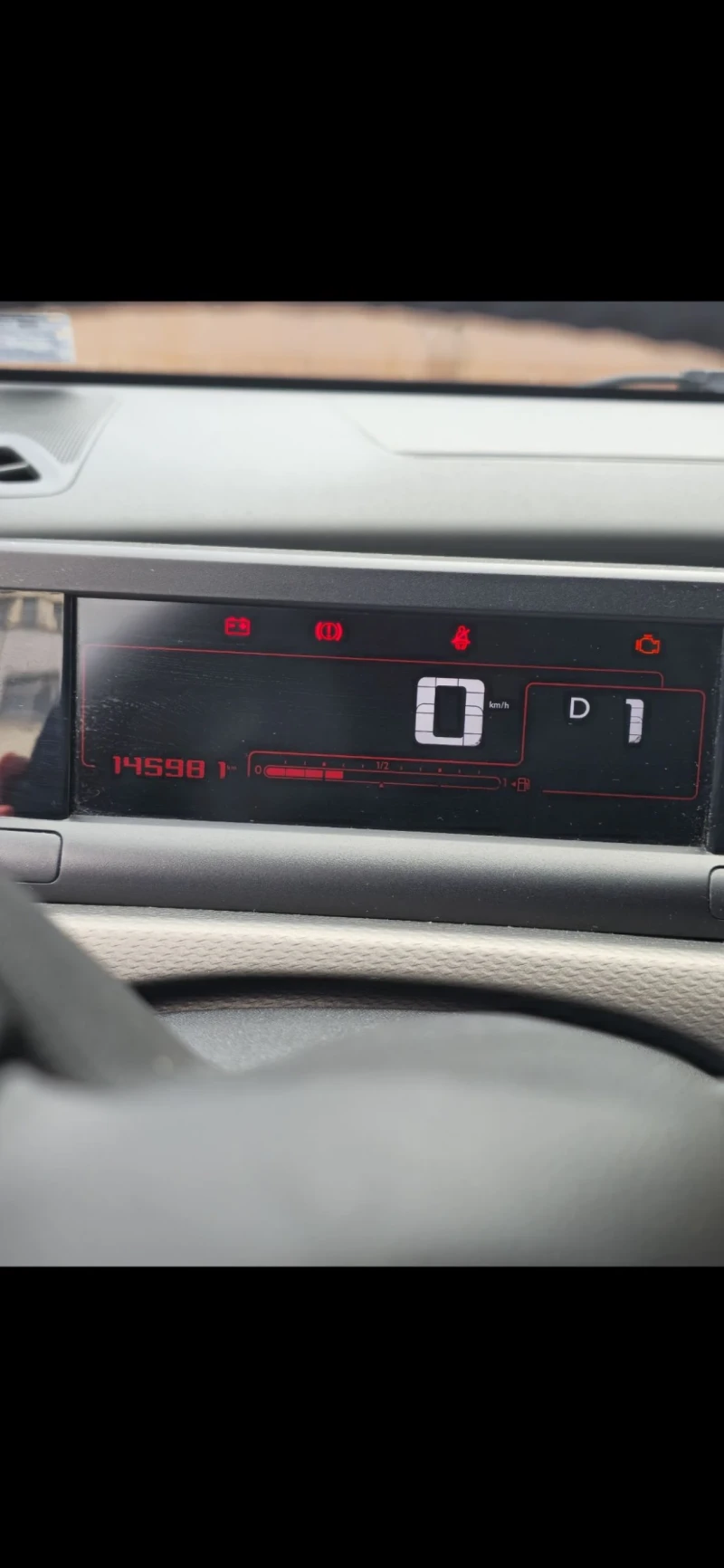 Citroen C4 Cactus, снимка 8 - Автомобили и джипове - 52498605