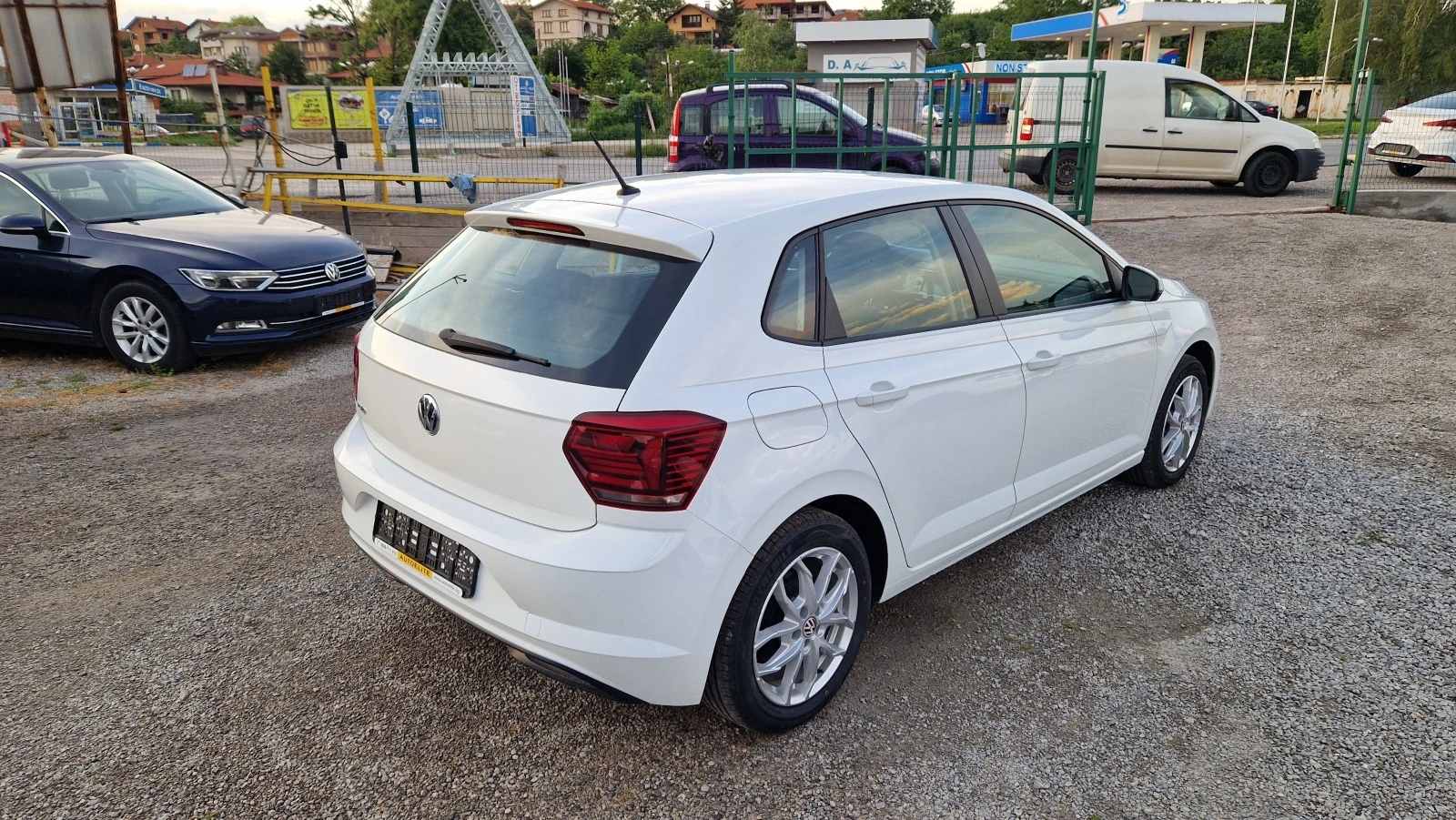 VW Polo 1.0i EUR.6 - изображение 3