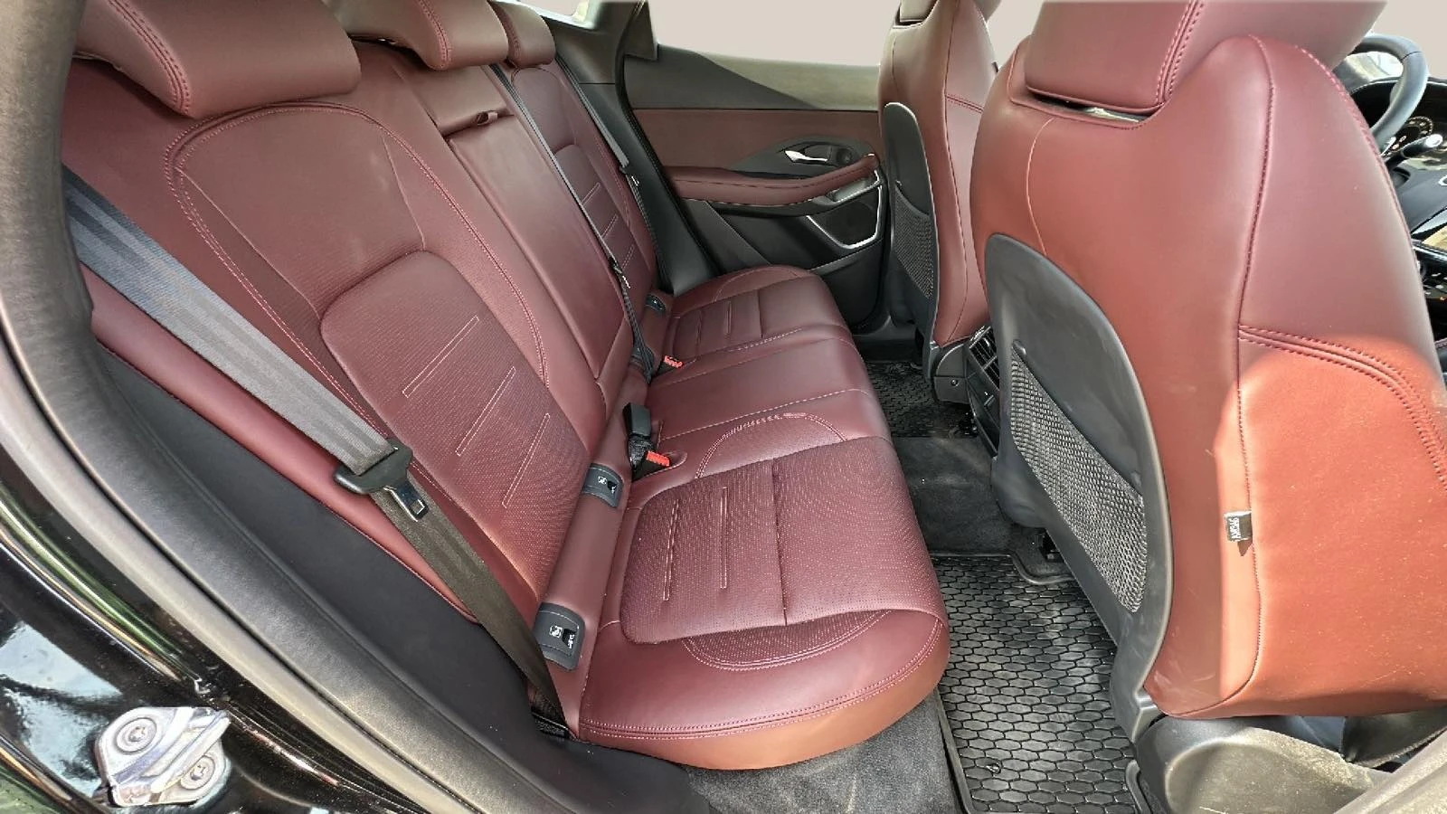 Jaguar E-pace 2.0 L | Mobile.bg   12