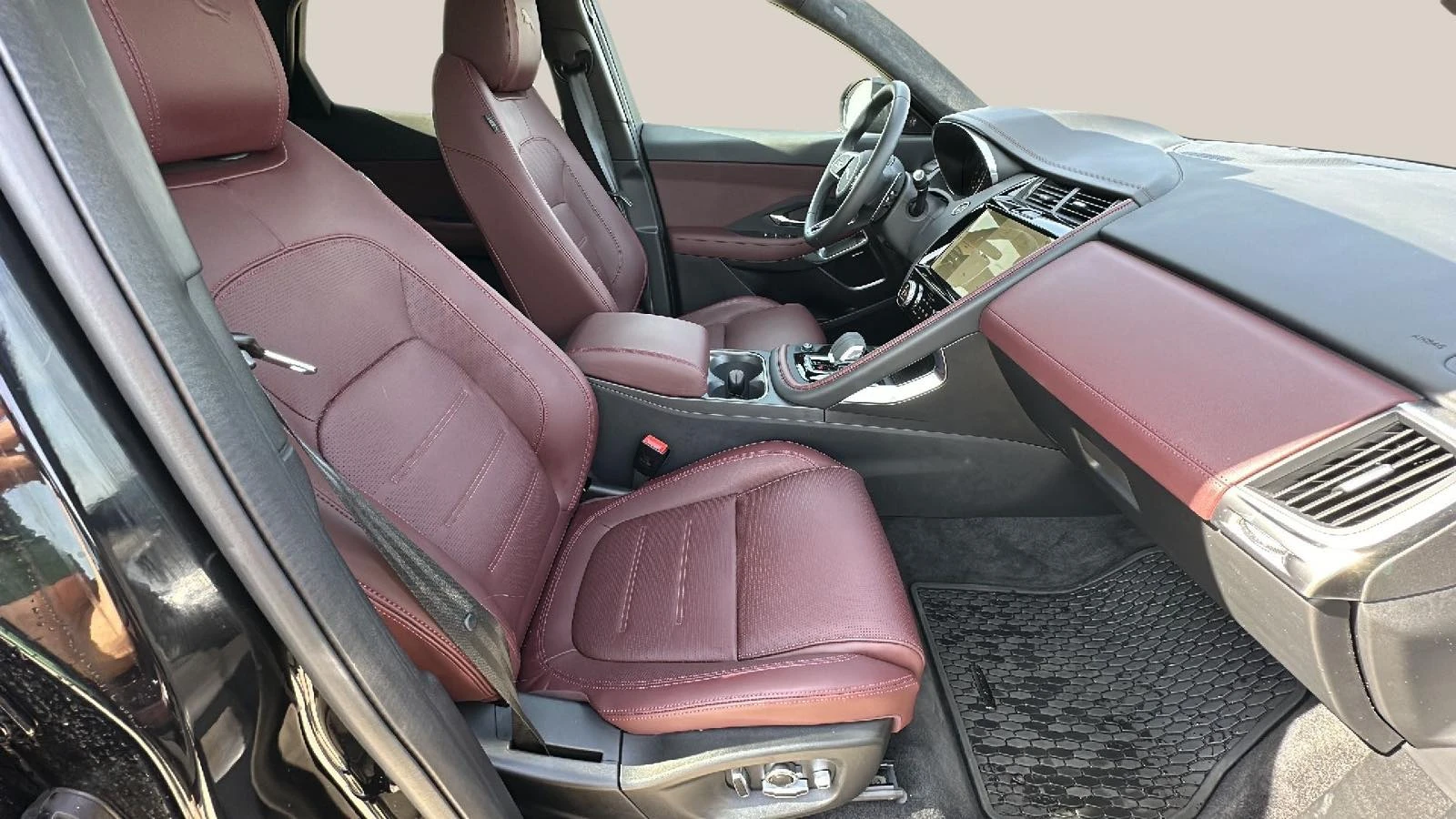 Jaguar E-pace 2.0 L | Mobile.bg   11