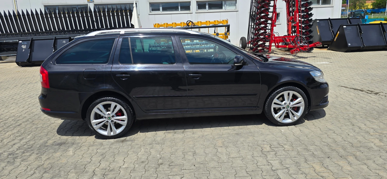 Skoda Octavia VRS 2.0 TDI - изображение 4
