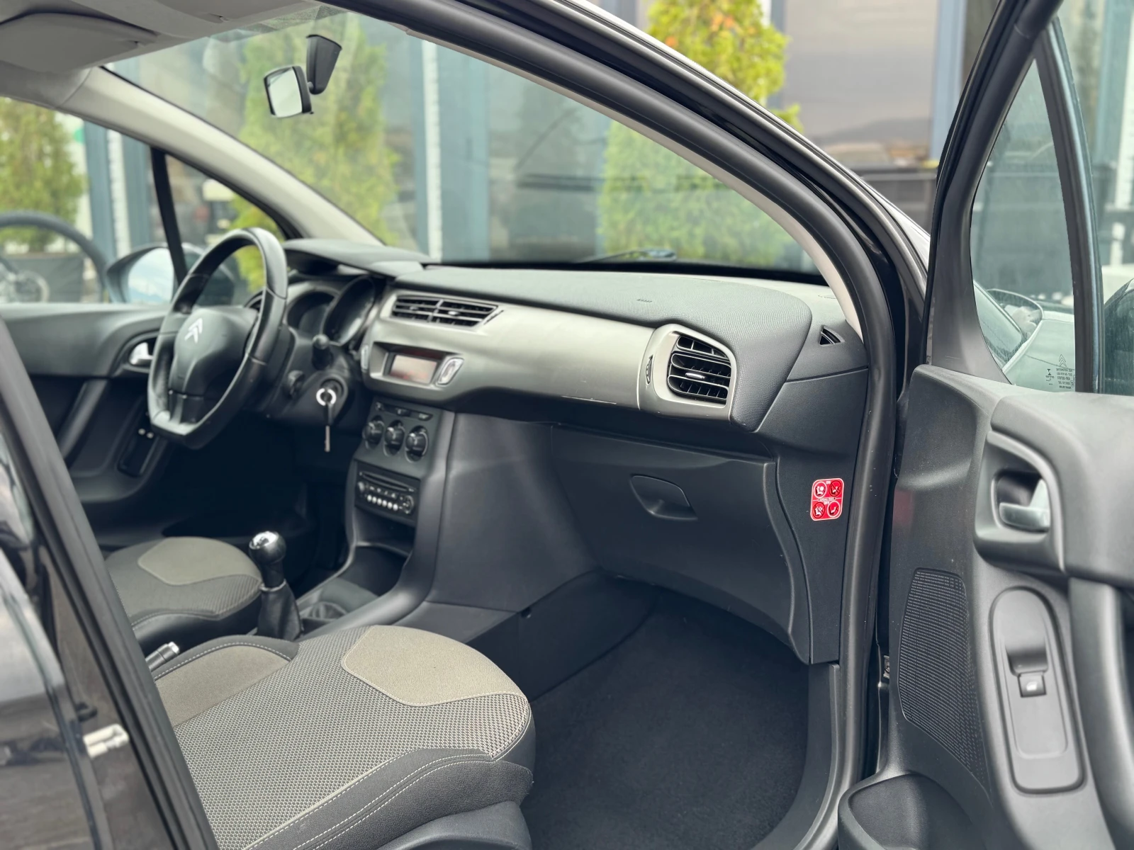 Citroen C3 * ИТАЛИЯ* 103 ХИЛЯДИ* EURO 5*  - изображение 9