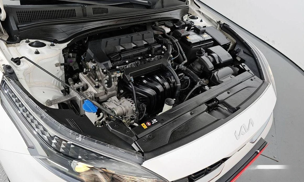 Kia K3 1.6 Trendy * НАЙ-ДОБРА ЦЕНА В БЪЛГАРИЯ*  - изображение 6