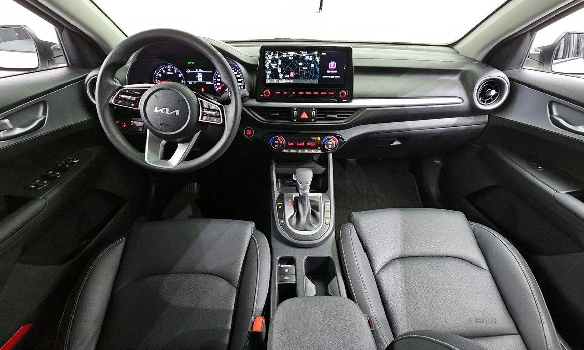 Kia K3 1.6 Trendy * НАЙ-ДОБРА ЦЕНА В БЪЛГАРИЯ*  - изображение 7