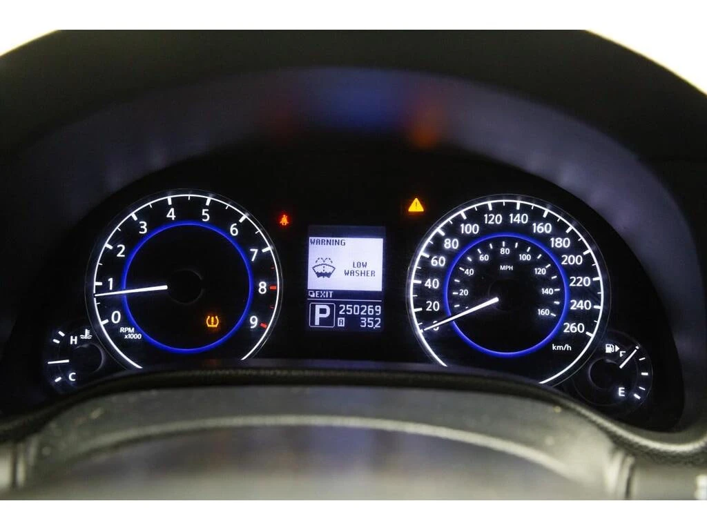 Infiniti G coupe Q60 Sport, снимка 6 - Автомобили и джипове - 53766835