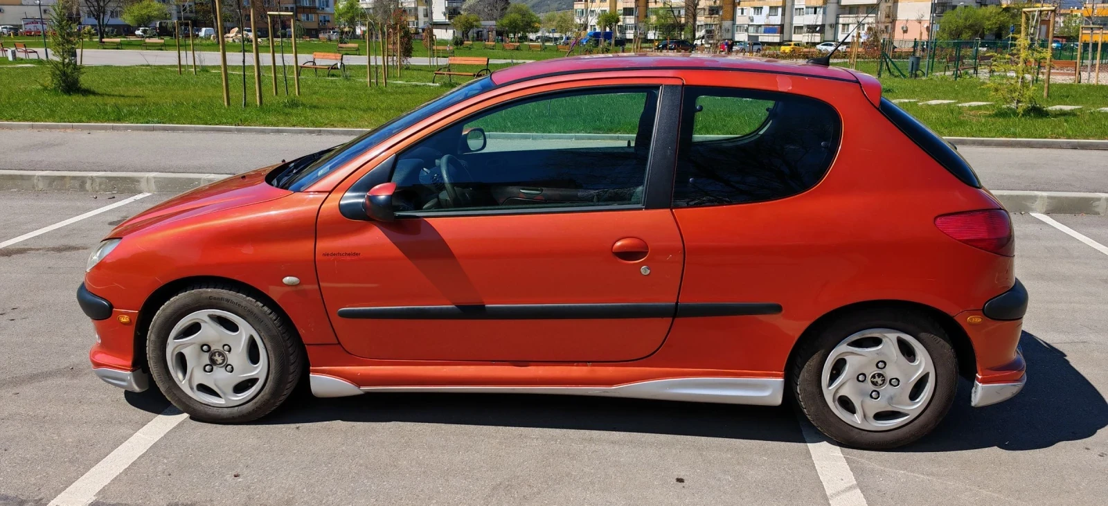 Peugeot 206 2.0HDI, снимка 8 - Автомобили и джипове - 53900157