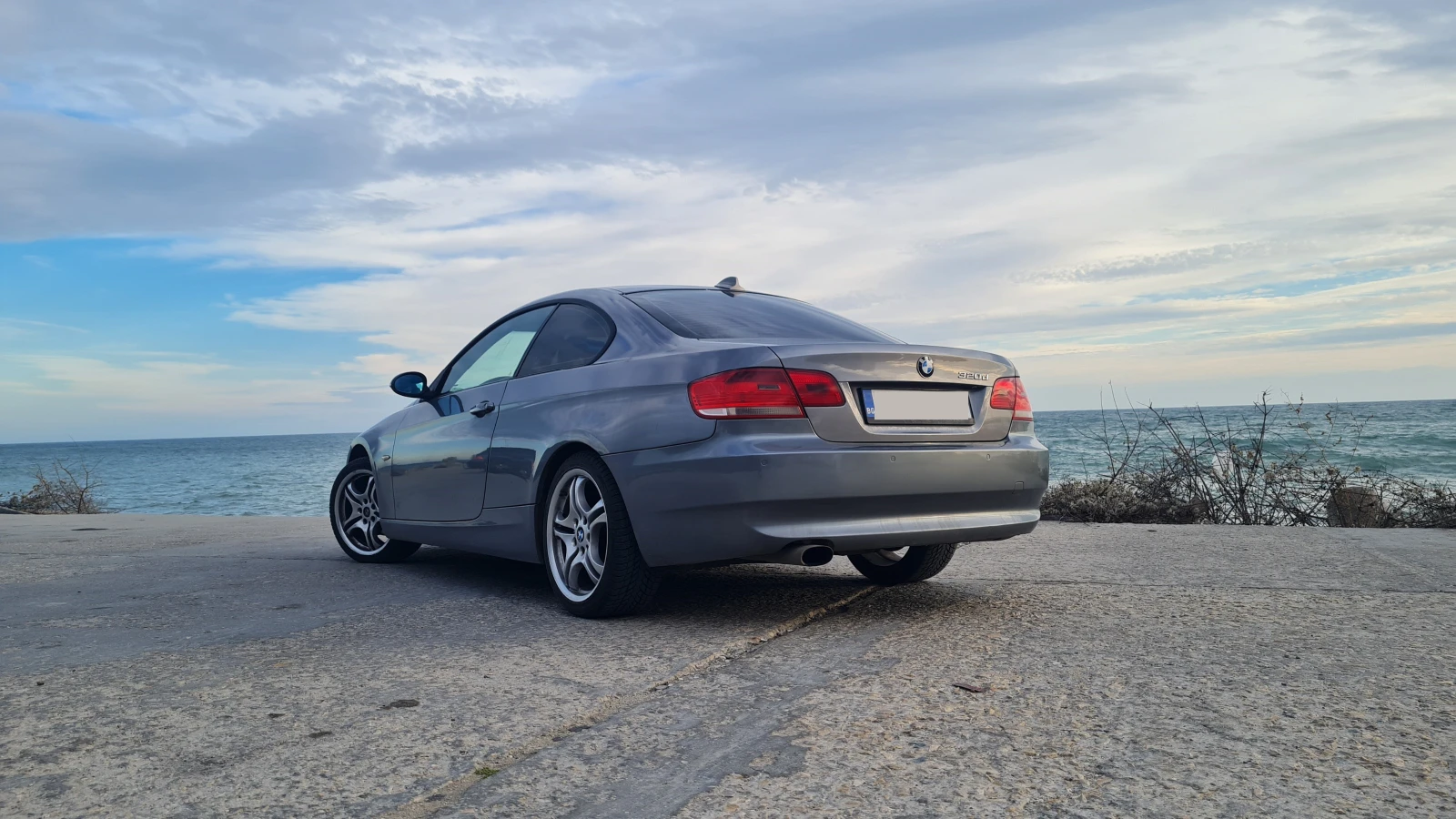 BMW 320, снимка 3 - Автомобили и джипове - 53940288