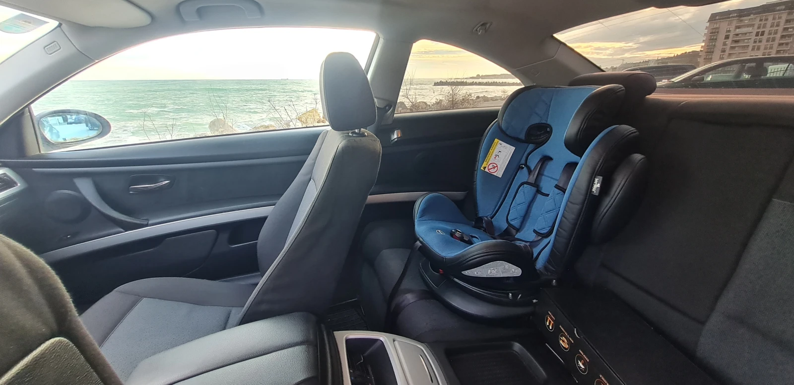 BMW 320, снимка 6 - Автомобили и джипове - 53940288