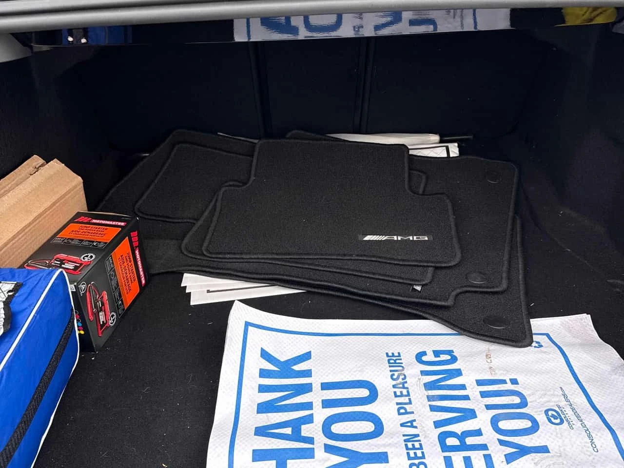 Mercedes-Benz C 43 AMG 4MATIC* DISTRONIC* BURMESTER* 360* КЛИП, снимка 16 - Автомобили и джипове - 53967627