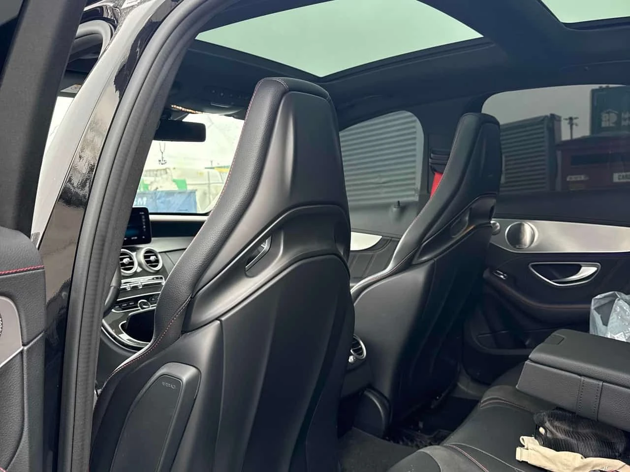 Mercedes-Benz C 43 AMG 4MATIC* DISTRONIC* BURMESTER* 360* КЛИП, снимка 13 - Автомобили и джипове - 53967627