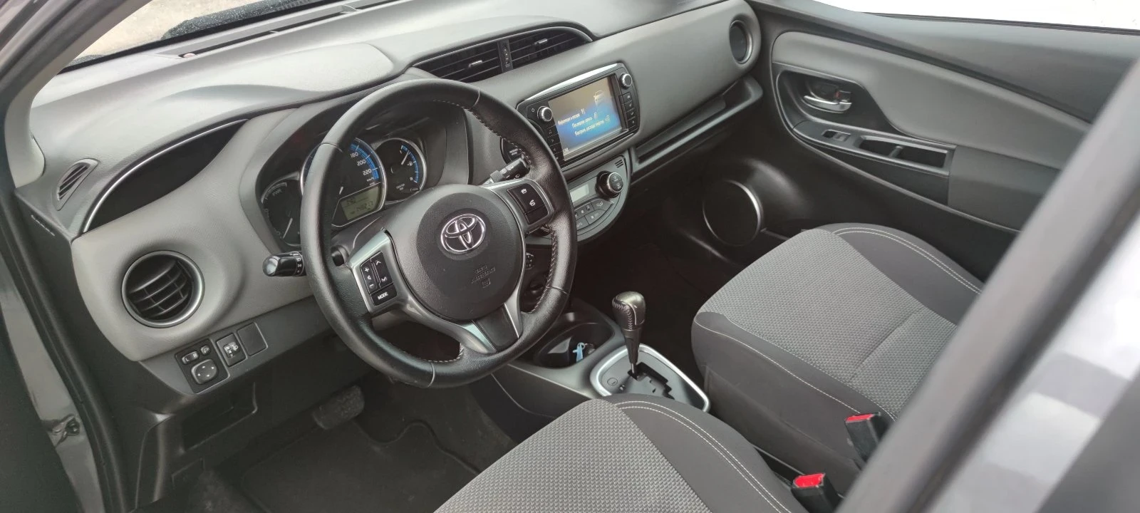 Toyota Yaris | Mobile.bg � ����������� 10