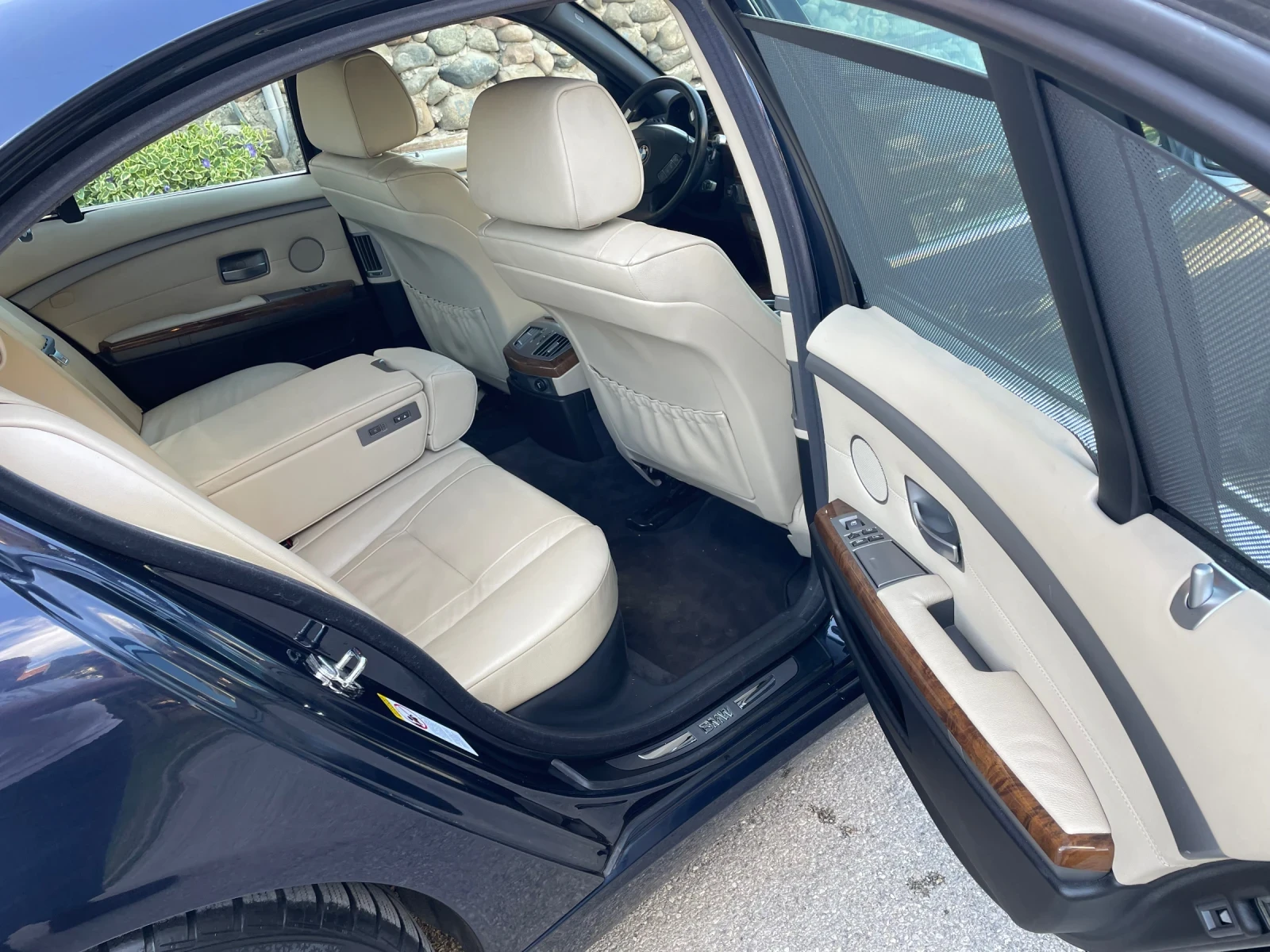 BMW 740, снимка 10 - Автомобили и джипове - 54383679