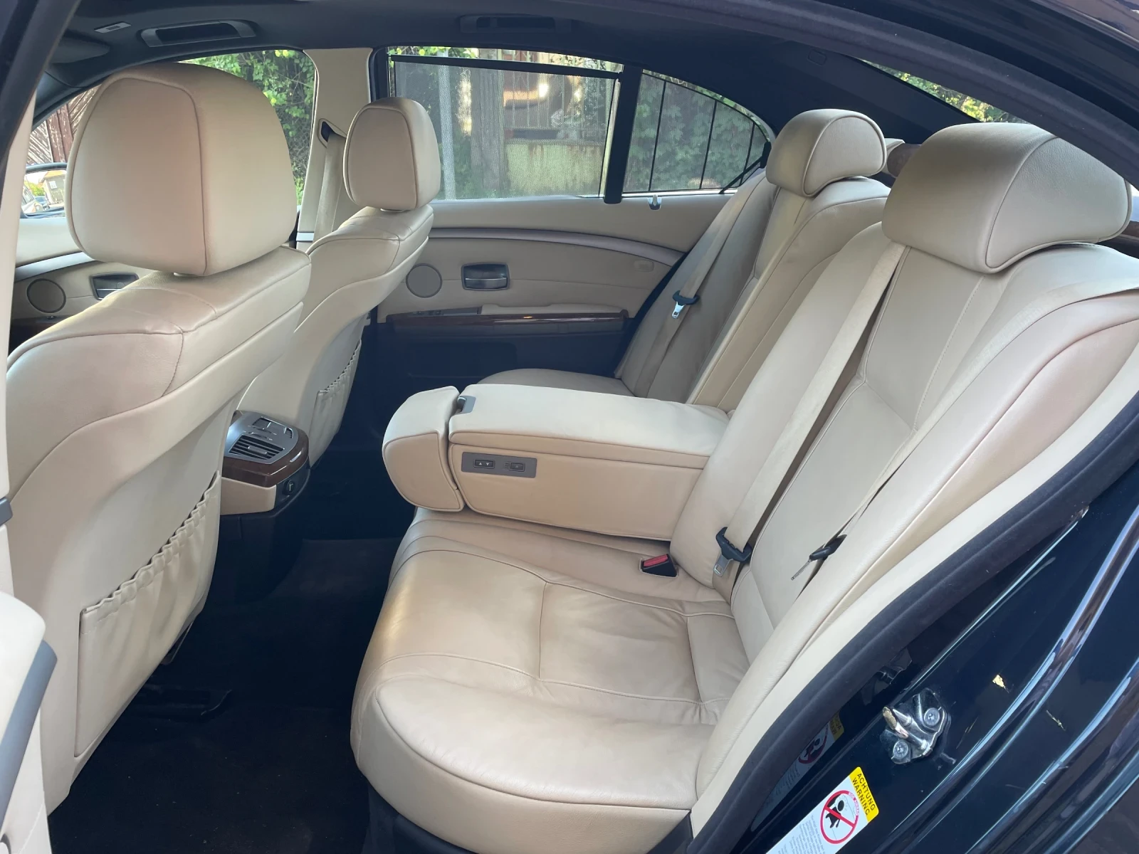 BMW 740, снимка 14 - Автомобили и джипове - 54383679