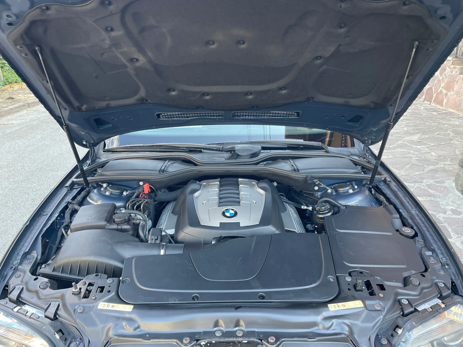 BMW 740, снимка 12 - Автомобили и джипове - 54383679