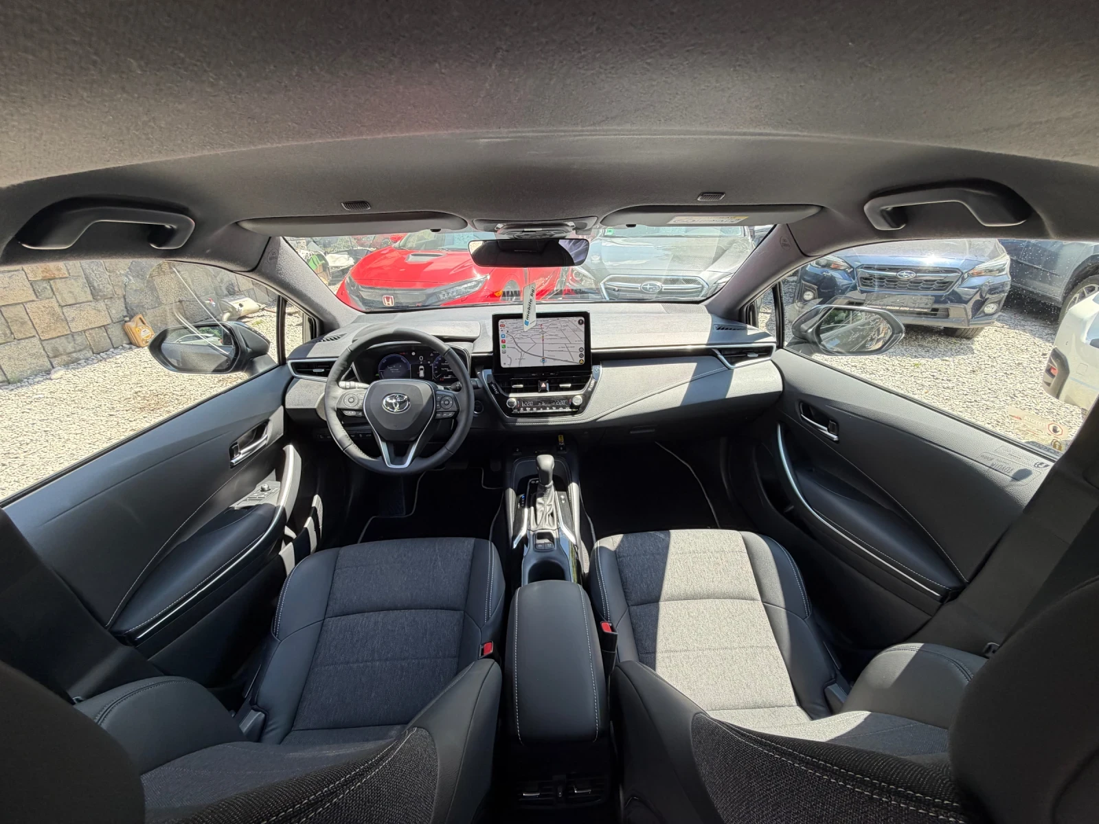 Toyota Corolla 2.0 HSD 178к.с. | e-CVT, снимка 11 - Автомобили и джипове - 54684089
