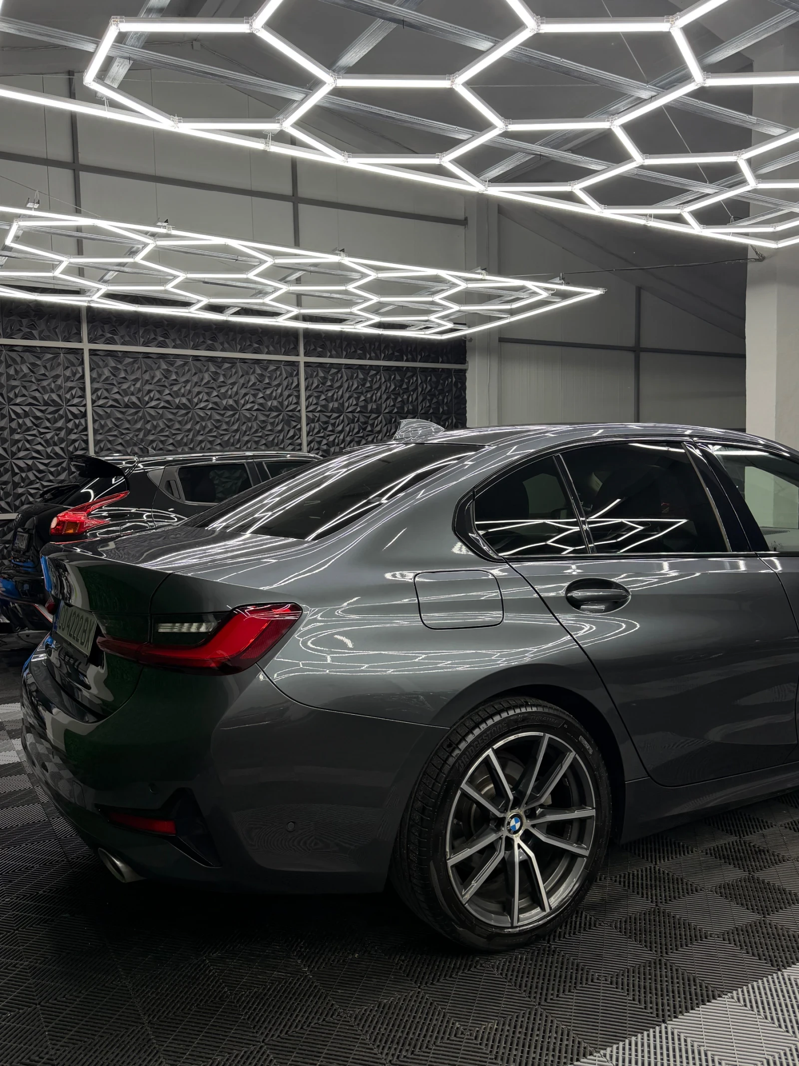 BMW 320, снимка 6 - Автомобили и джипове - 54928818