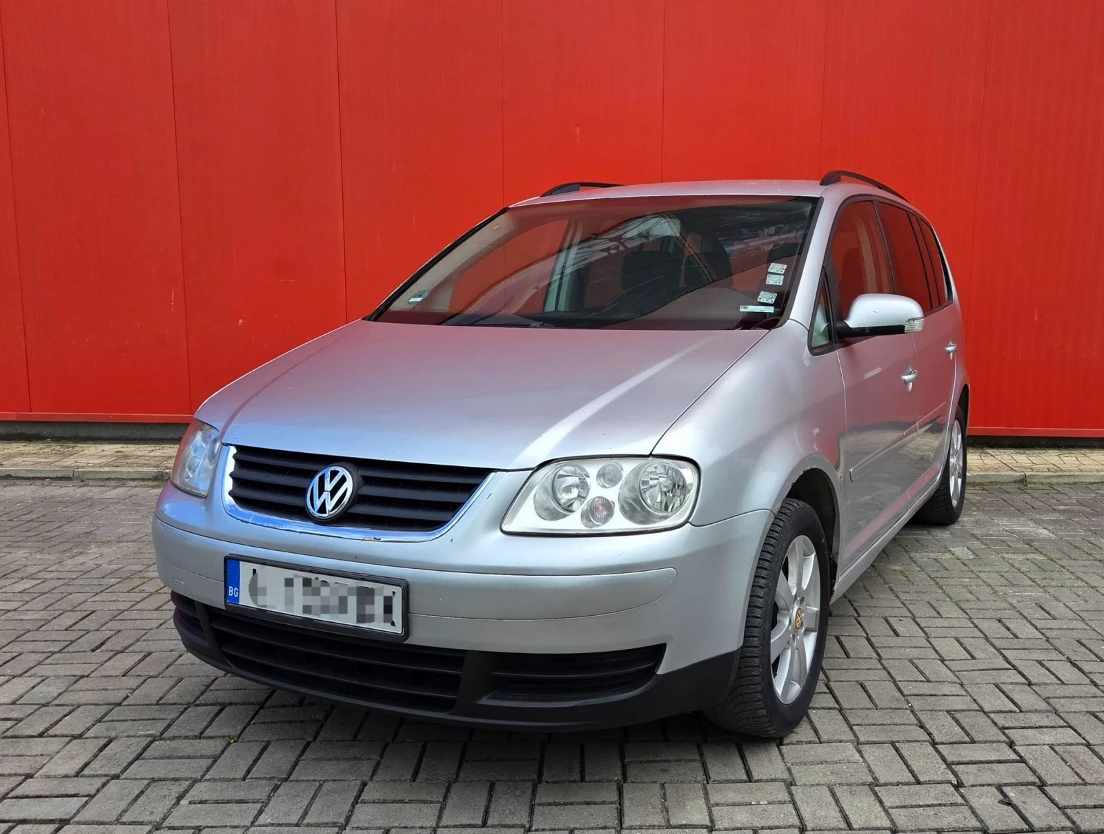 VW Touran 2.0 TDI/7 Местен/ Регистриран