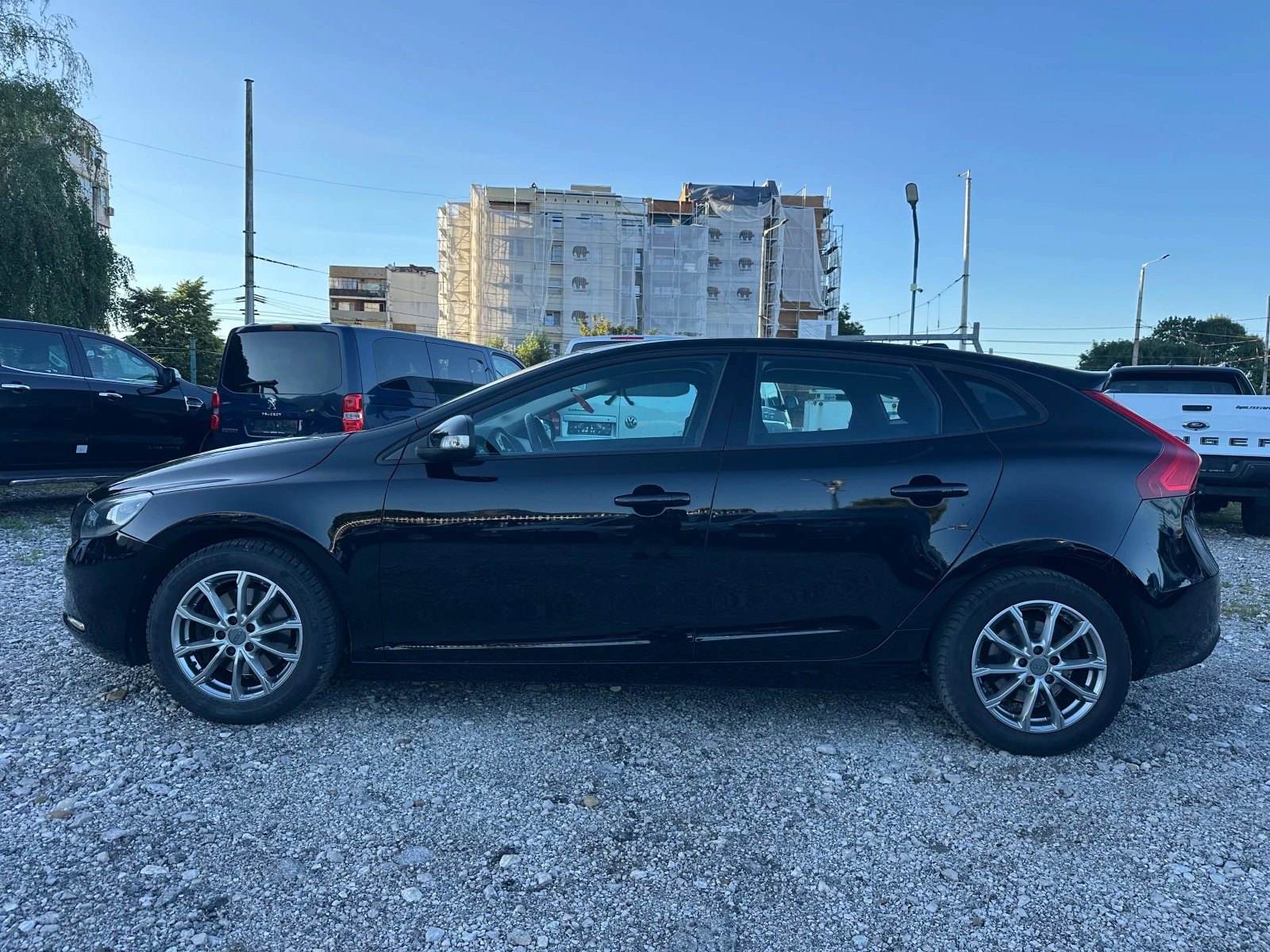 Volvo V40 1.6TI 180kc, снимка 6 - Автомобили и джипове - 55160742