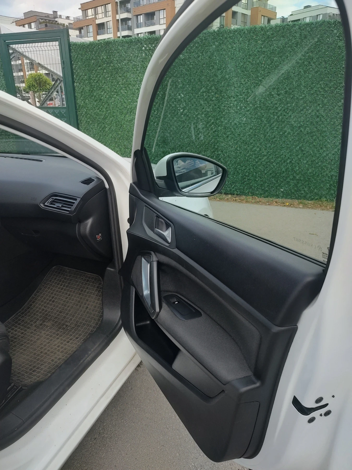 Peugeot 308, снимка 14 - Автомобили и джипове - 55168918