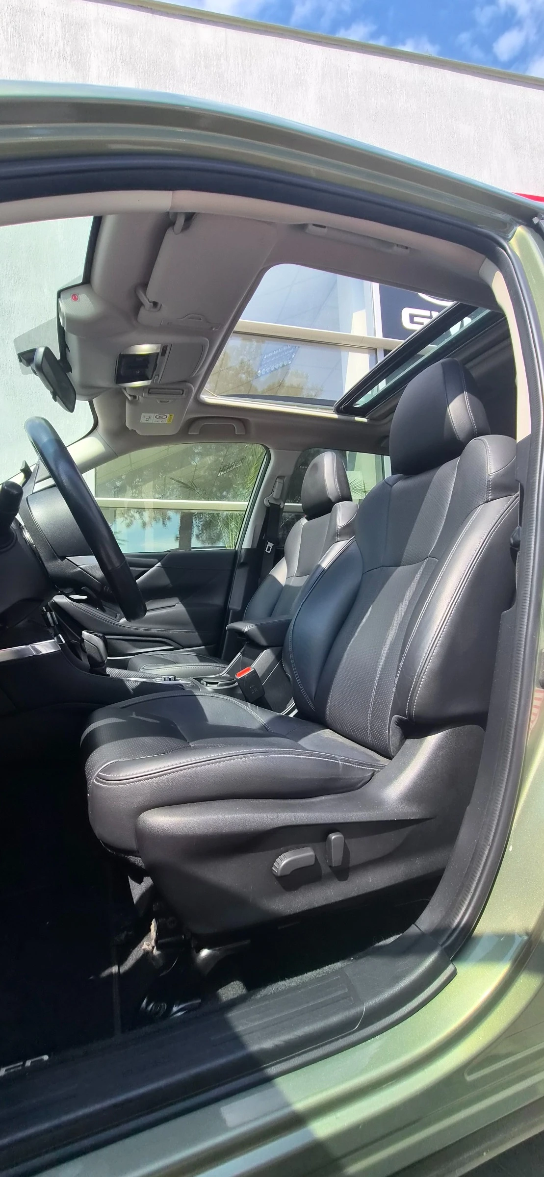 Subaru Forester ОТ БЪЛГАРИЯ 2.0 (150 Hp) Automatic, снимка 8 - Автомобили и джипове - 55432306