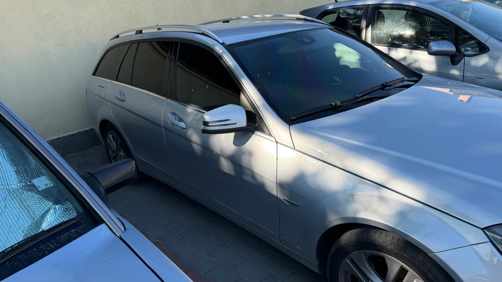 Mercedes-Benz C 220, снимка 3 - Автомобили и джипове - 55698862