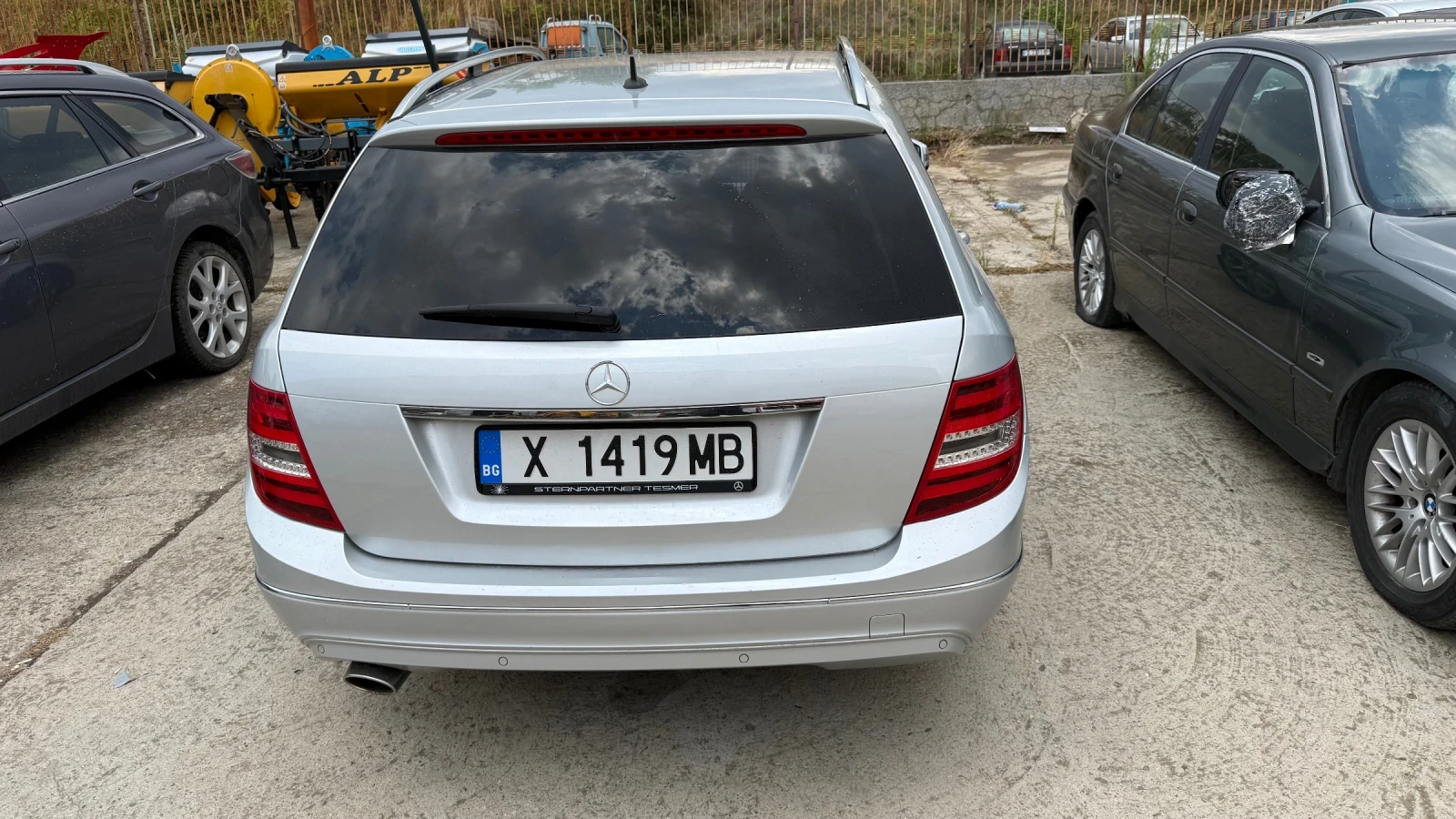 Mercedes-Benz C 220, снимка 10 - Автомобили и джипове - 55698862