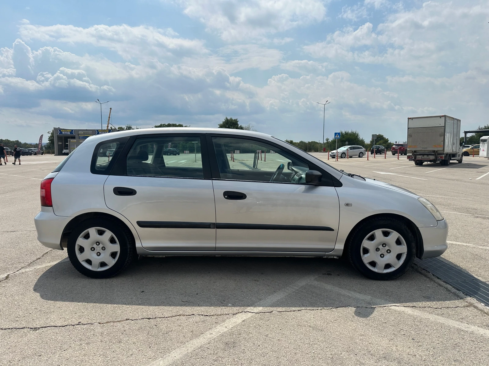 Honda Civic 1.7 CTDI, снимка 8 - Автомобили и джипове - 56017383