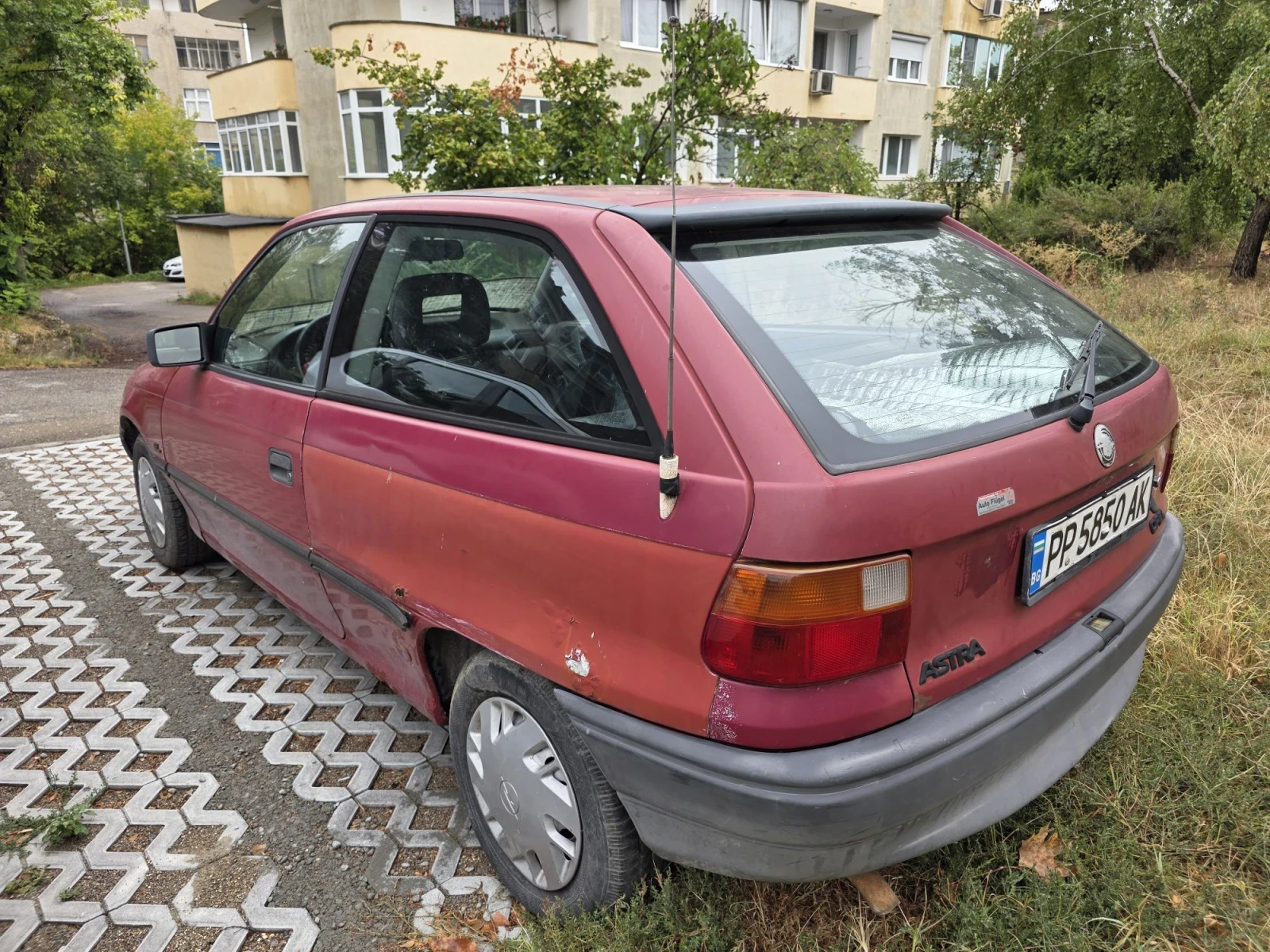 Opel Astra, снимка 3 - Автомобили и джипове - 56060129