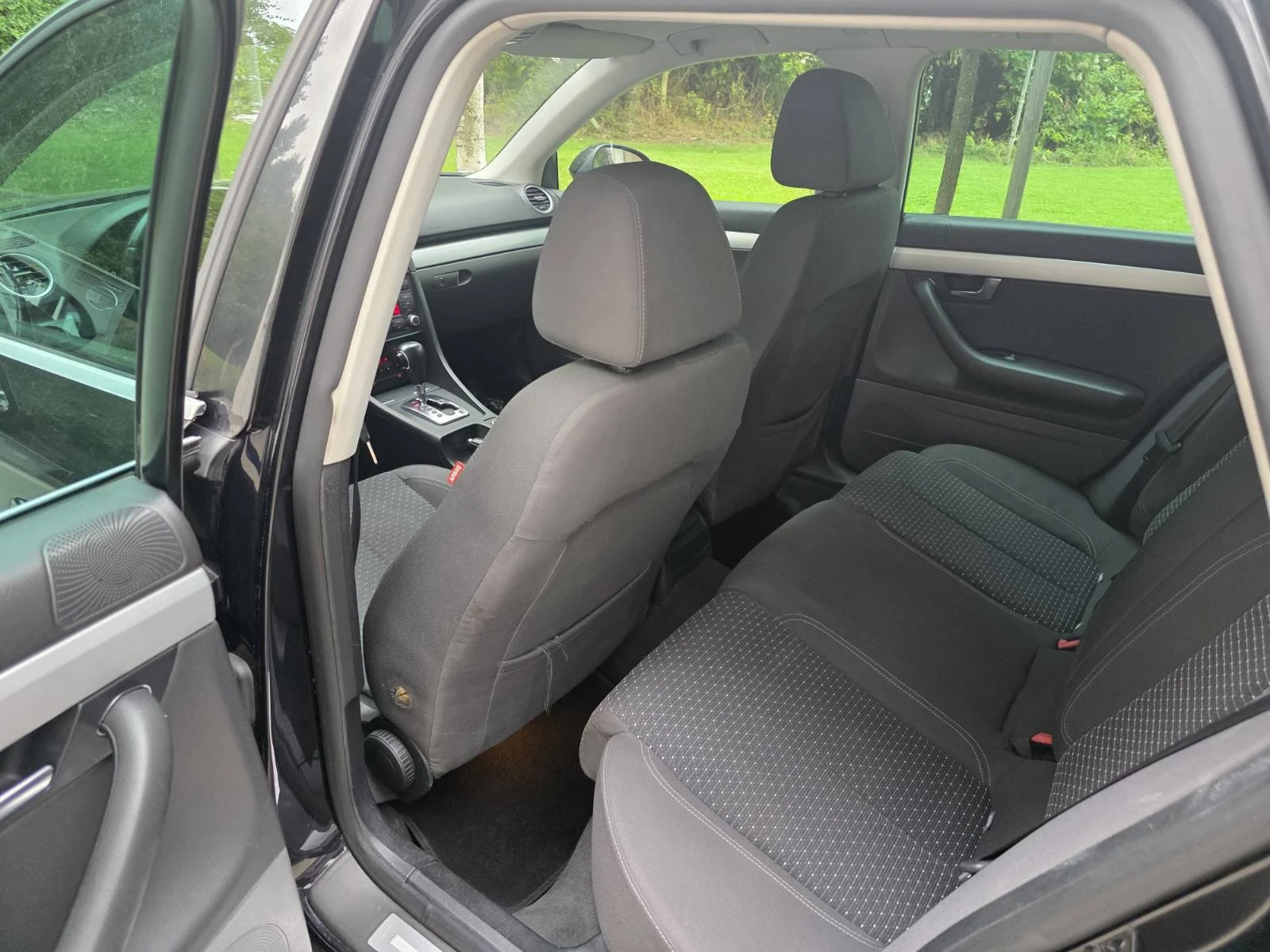 Seat Exeo 2.0d , снимка 12 - Автомобили и джипове - 56106818