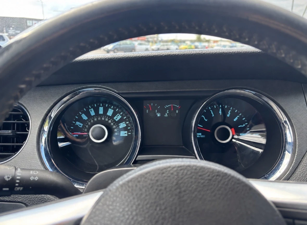 Ford Mustang, снимка 15 - Автомобили и джипове - 56211612