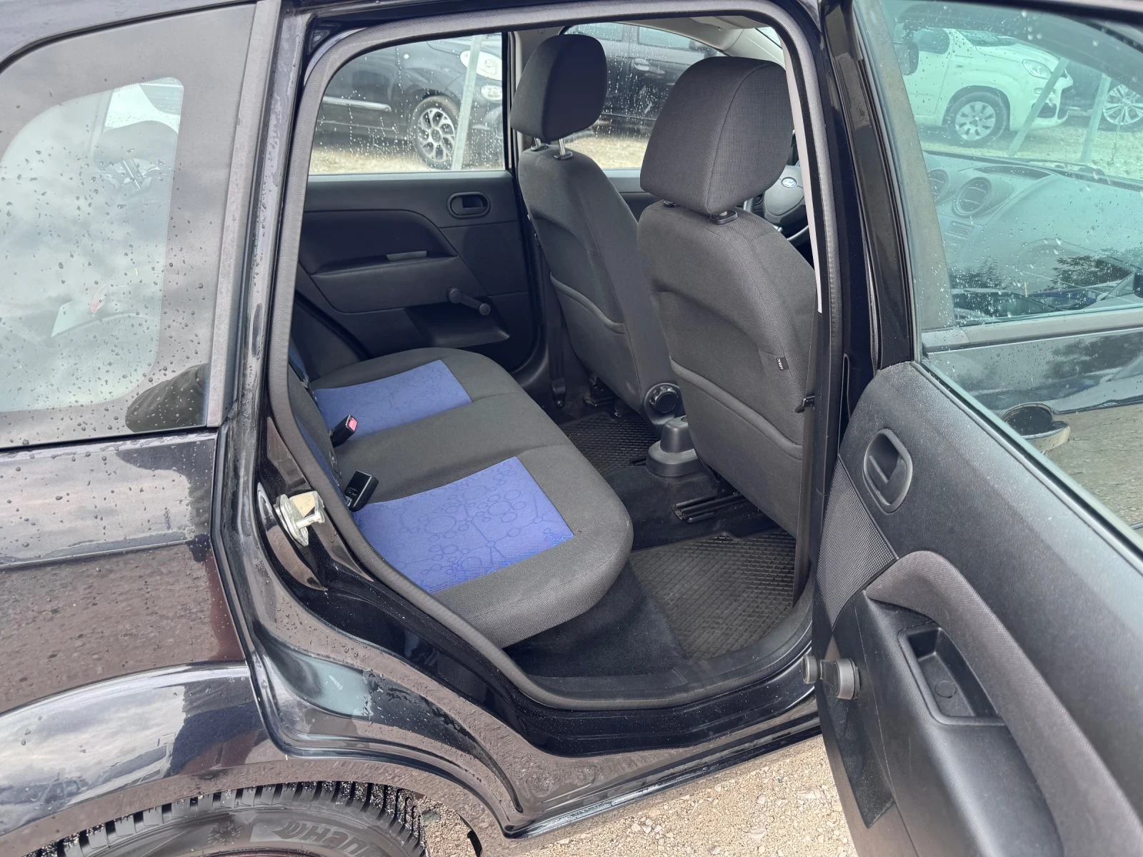 Ford Fiesta 1, 3/70PS 134000 KM, снимка 15 - Автомобили и джипове - 56232862