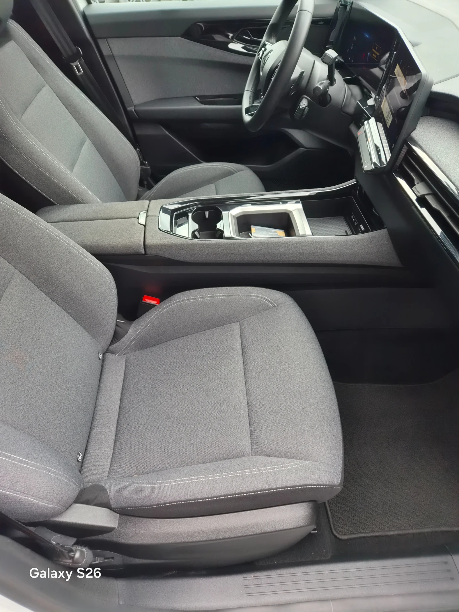 Renault Austral, снимка 4 - Автомобили и джипове - 56707337