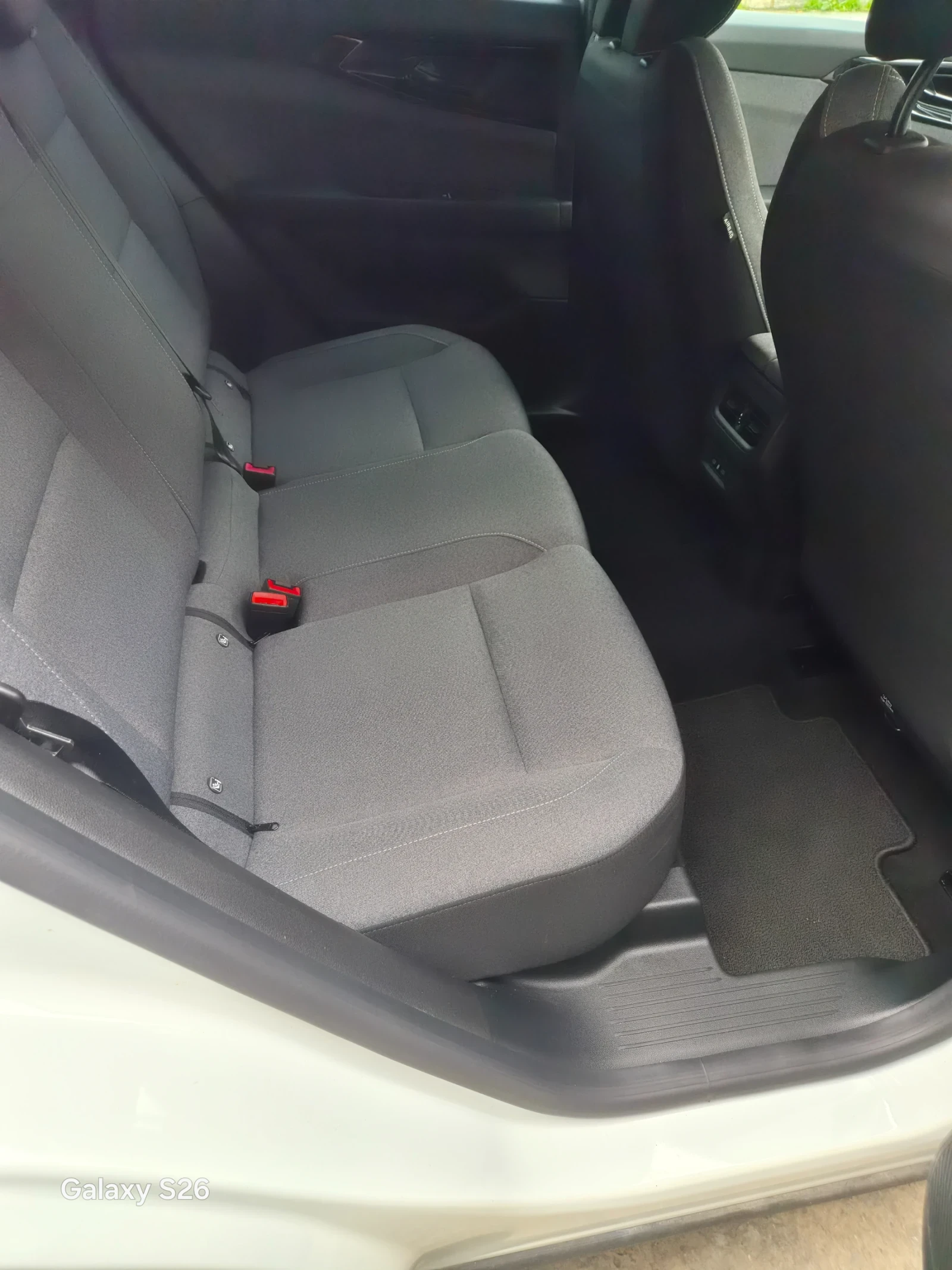 Renault Austral, снимка 8 - Автомобили и джипове - 56707337