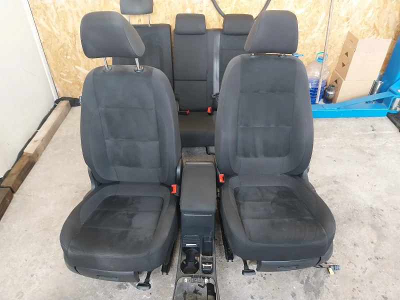 VW Tiguan 2TDI 4x4, снимка 9 - Автомобили и джипове - 53010243