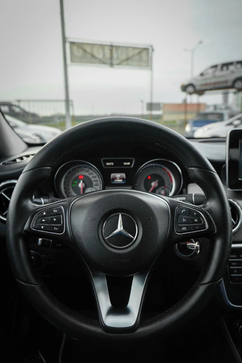 Mercedes-Benz GLA 200 ПЕРФЕКТЕН ЛИЗИНГ, снимка 11 - Автомобили и джипове - 52575882