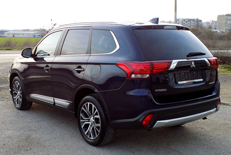 Mitsubishi Outlander 2.2DiD/150к./AUTOMATIC/4x4/7 МЕСТА/РЕАЛНИ КМ/2018г, снимка 5 - Автомобили и джипове - 52630465