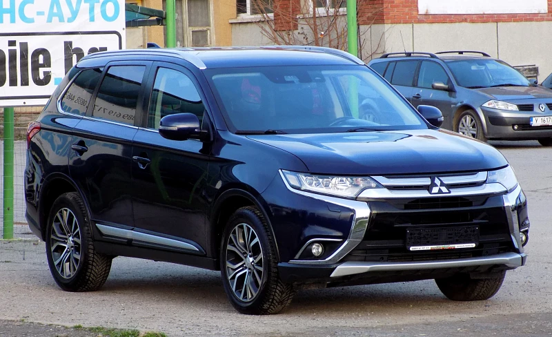 Mitsubishi Outlander 2.2DiD/150к./AUTOMATIC/4x4/7 МЕСТА/РЕАЛНИ КМ/2018г, снимка 3 - Автомобили и джипове - 52630465