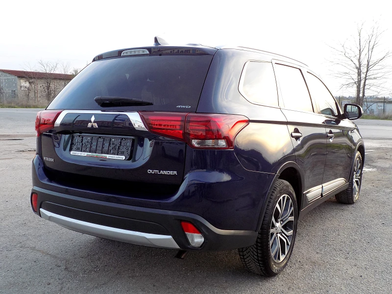 Mitsubishi Outlander 2.2DiD/150к./AUTOMATIC/4x4/7 МЕСТА/РЕАЛНИ КМ/2018г, снимка 4 - Автомобили и джипове - 52630465